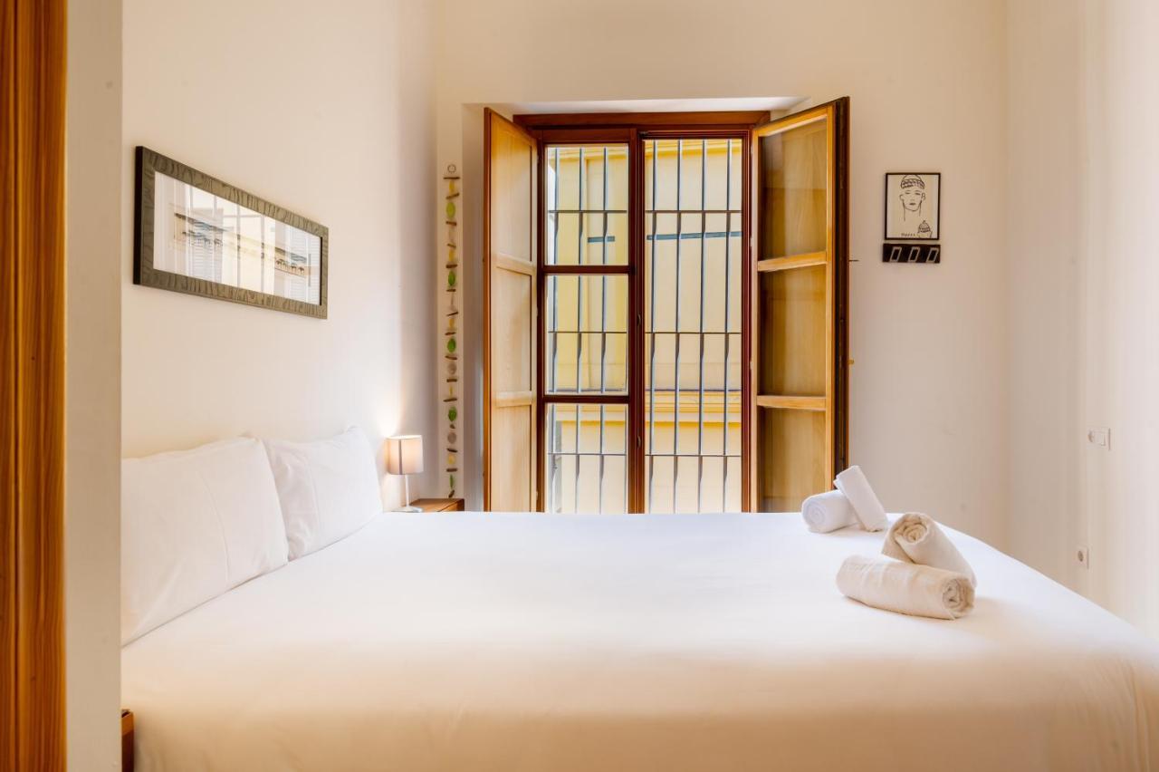 Large And Practic - 3Bd 2Bth- Arenal Leilighet Sevilla Eksteriør bilde